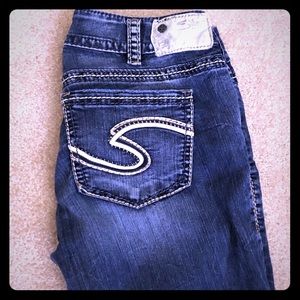 Silver Suki Capri jeans. 30x26